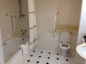 disabled bathrooms manchester